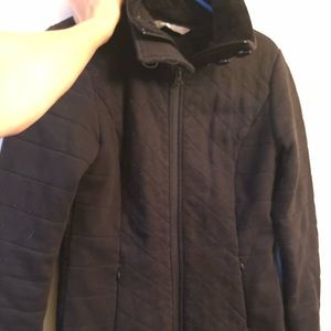 Small north face quilted jacket